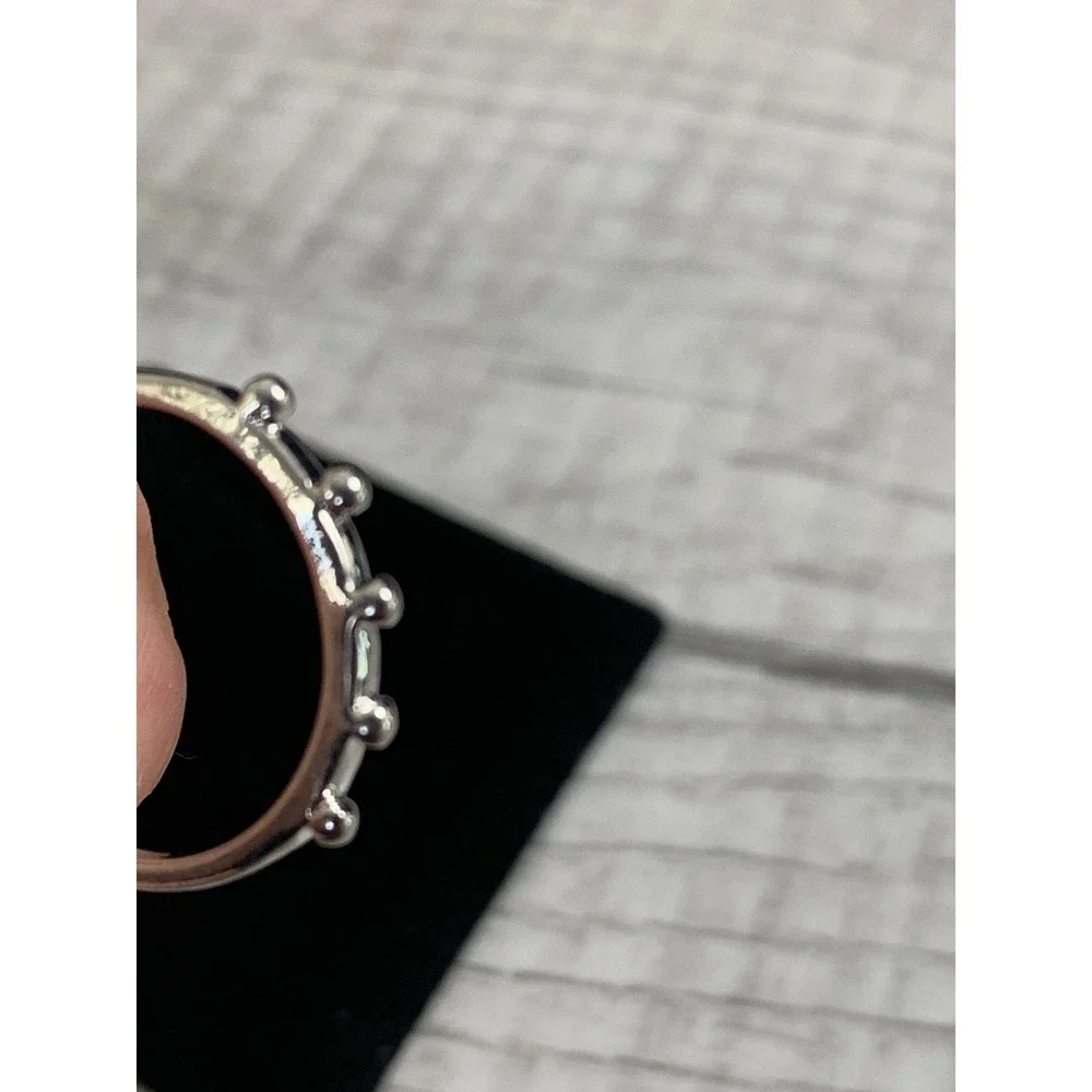 N/A minimalist silver
